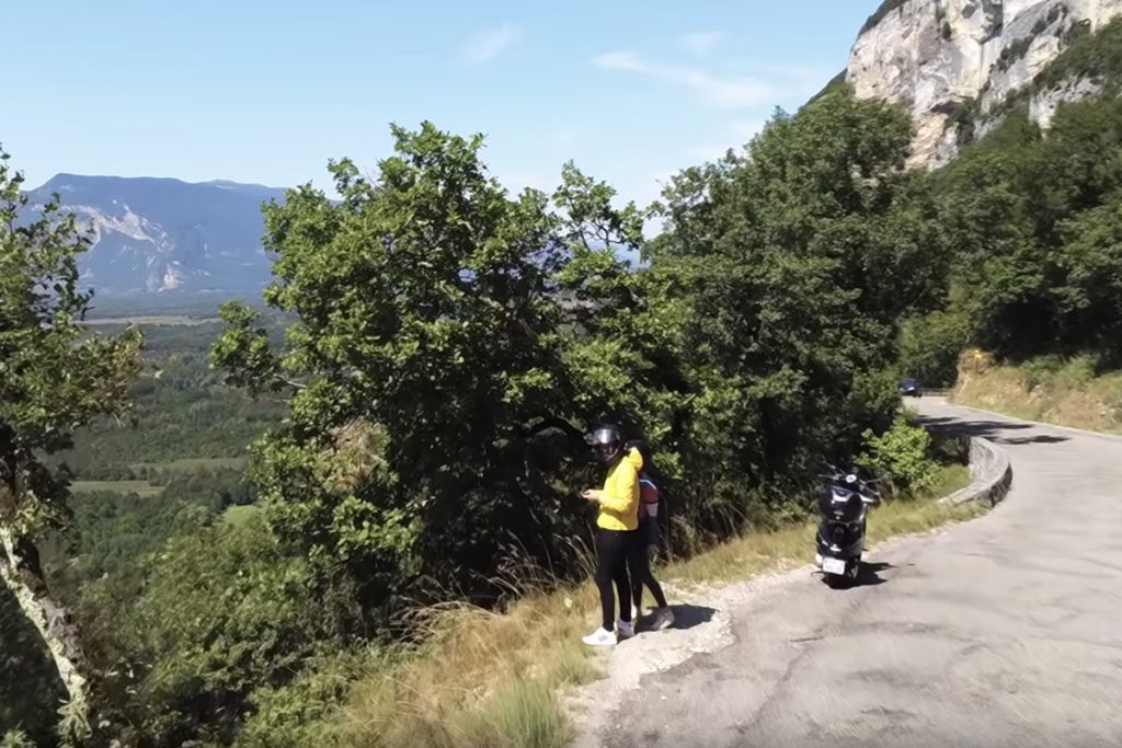 Pierre Croce parcourt 1 412 km à scooter pour tester la #4GBouygues