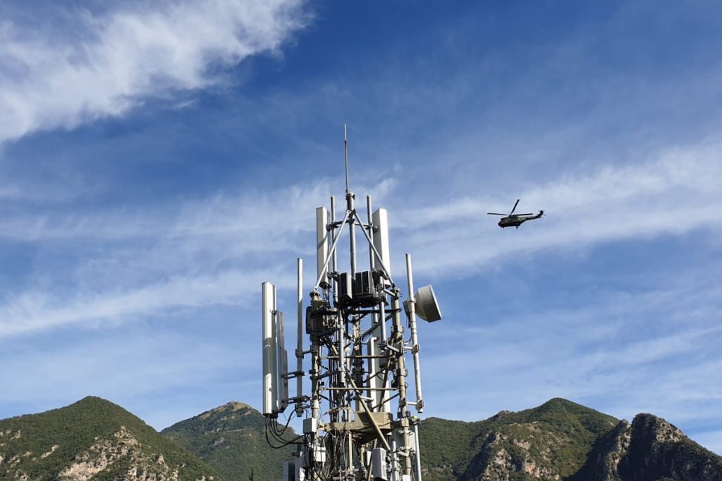 Tempête Alex : les équipes Réseaux sont à pied d’oeuvre pour rétablir les services mobiles et fixes