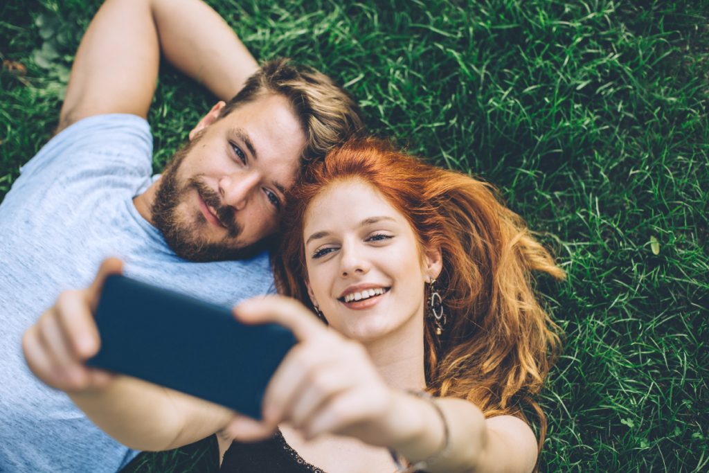 Couple et smartphone - les chiffres