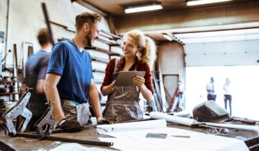 Pros : 5 avantages de la fibre optique pour votre activité